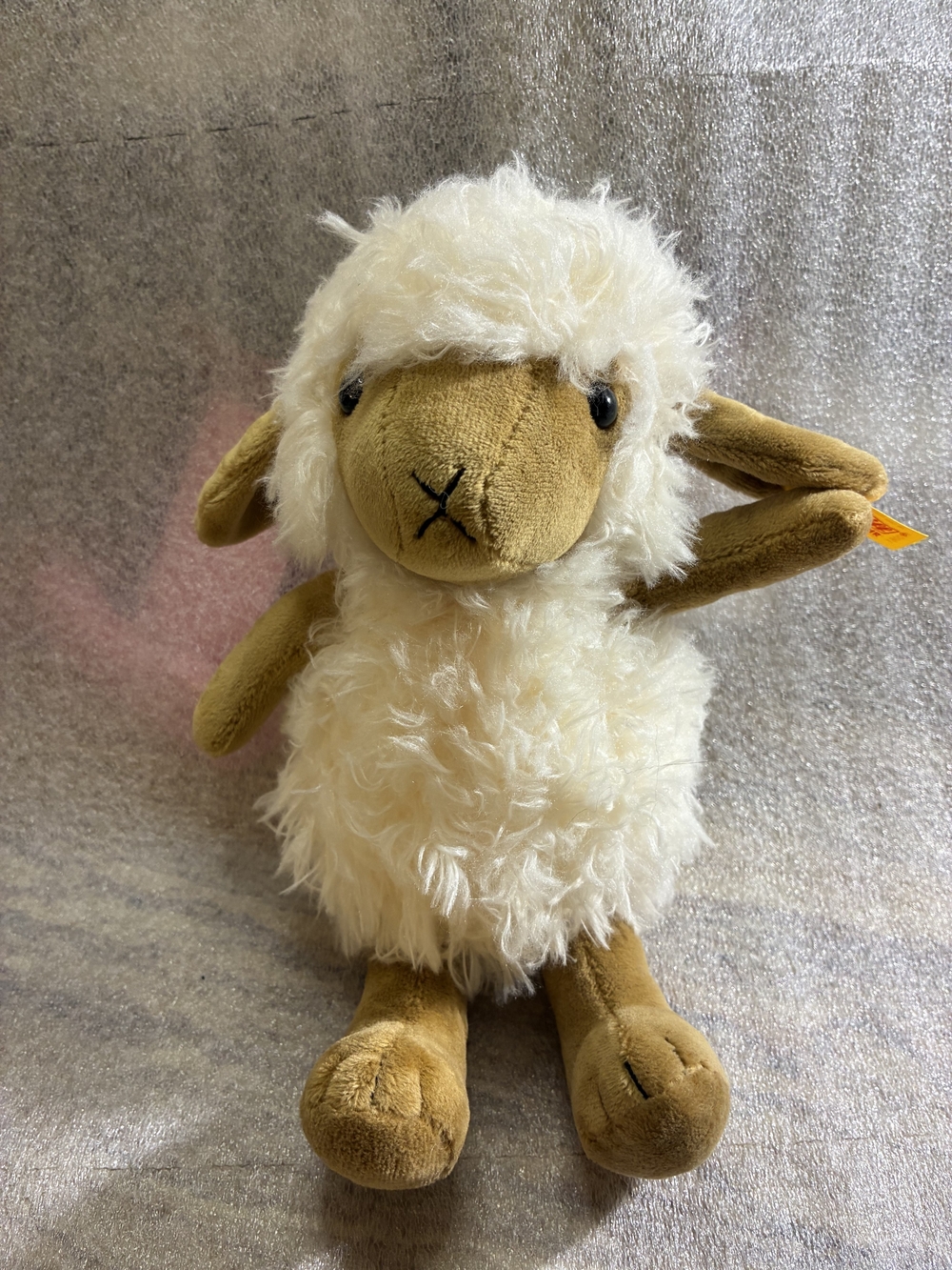 Steiff Cosy Friends Lamb, model number 110061